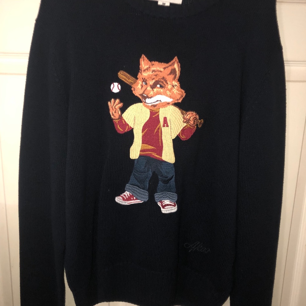 Akoo sweater & skull cap